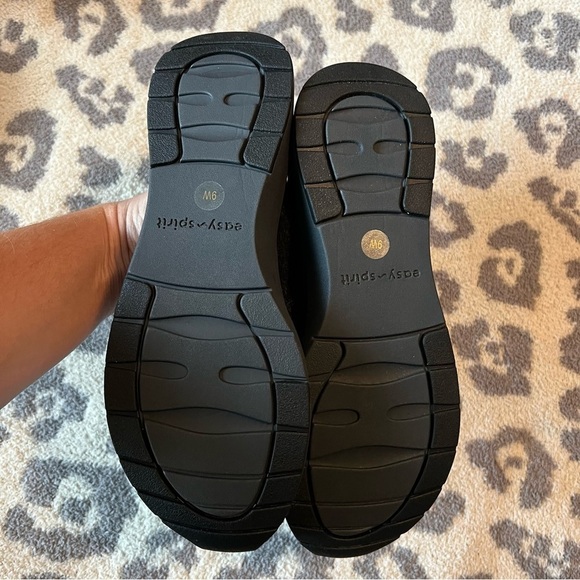 Women’s Easy Spirit gray slip on shoes size 9 - Picture 5 of 5